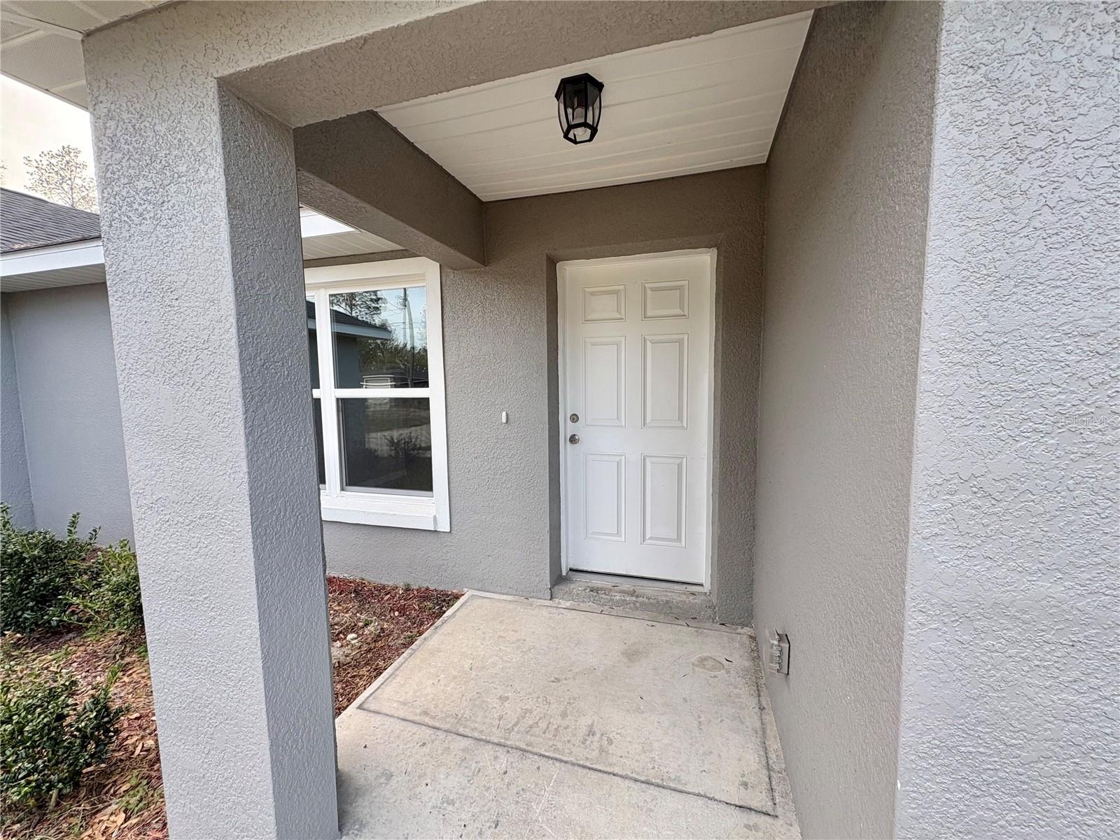 Image 4 of 26 For 5384 60th Terrace