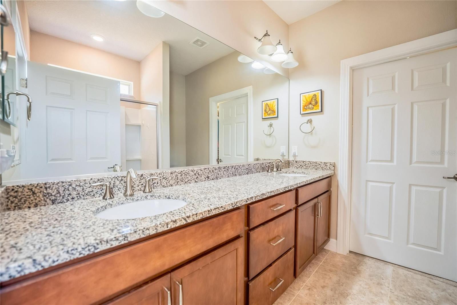 Image 18 of 28 For 9174 65th Loop