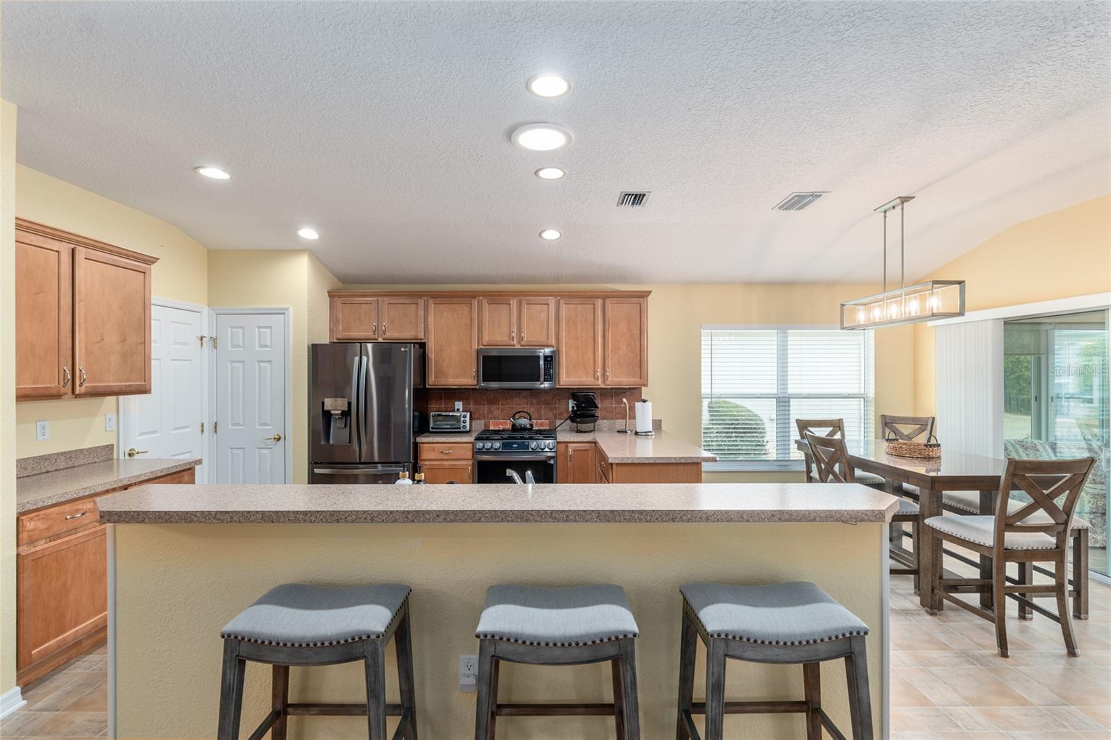 Image 10 of 32 For 9036 120th Loop