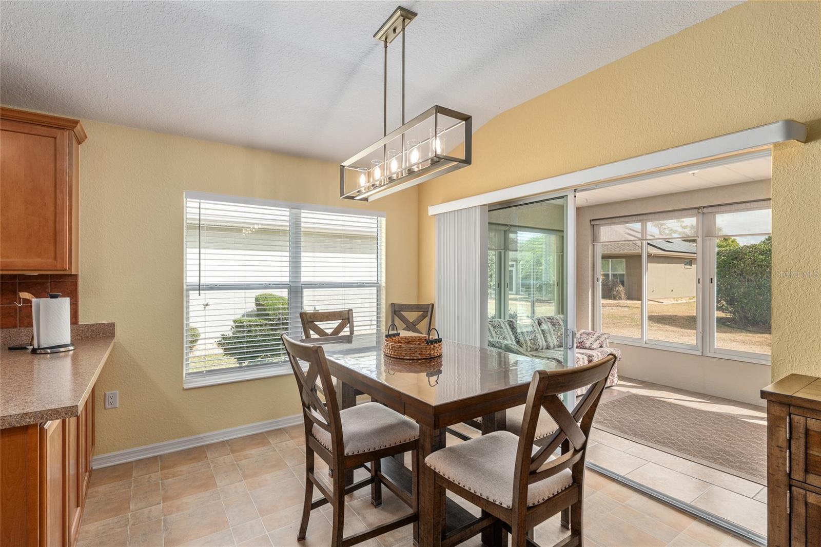 Image 11 of 32 For 9036 120th Loop