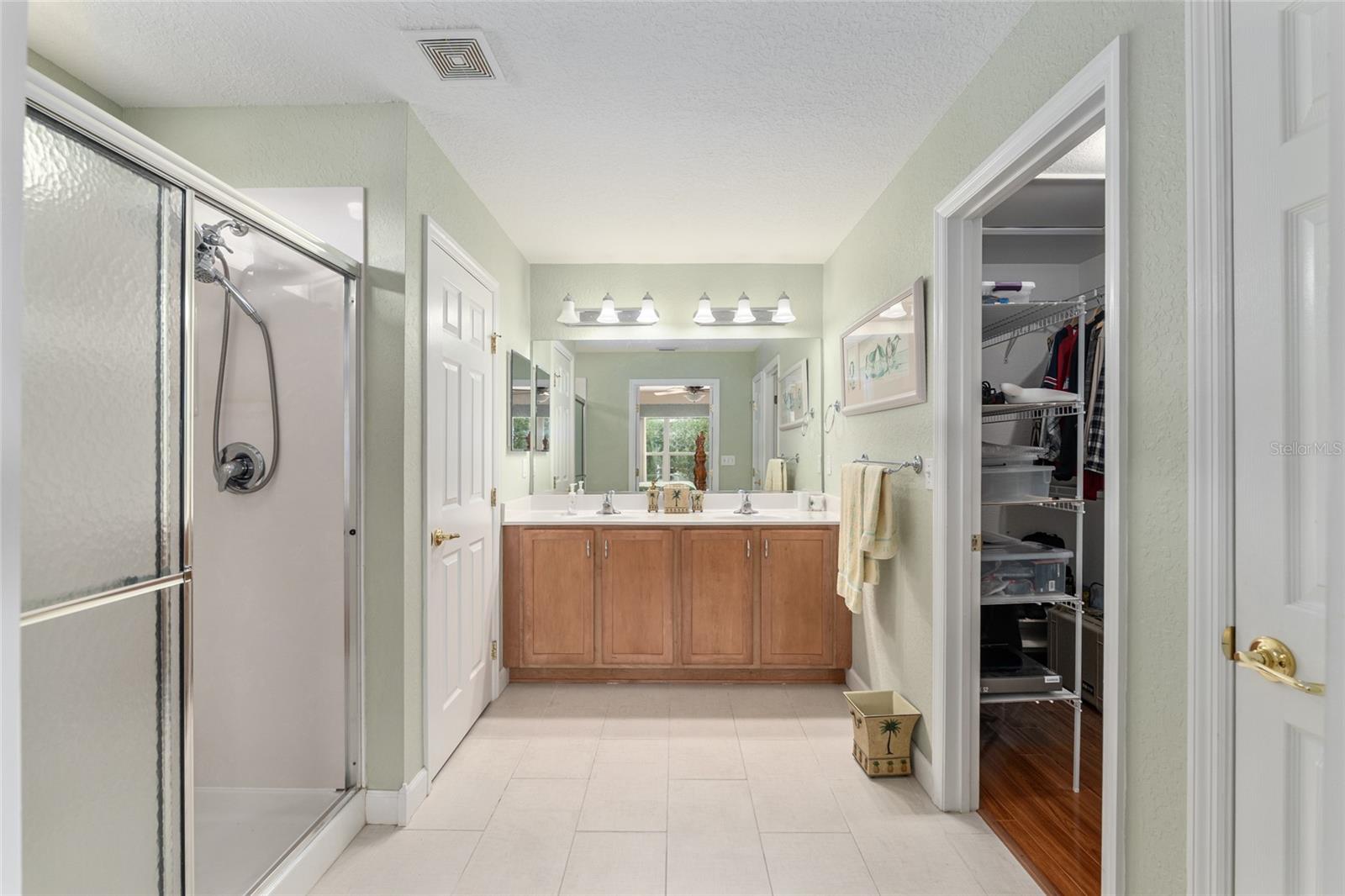 Image 15 of 32 For 9036 120th Loop