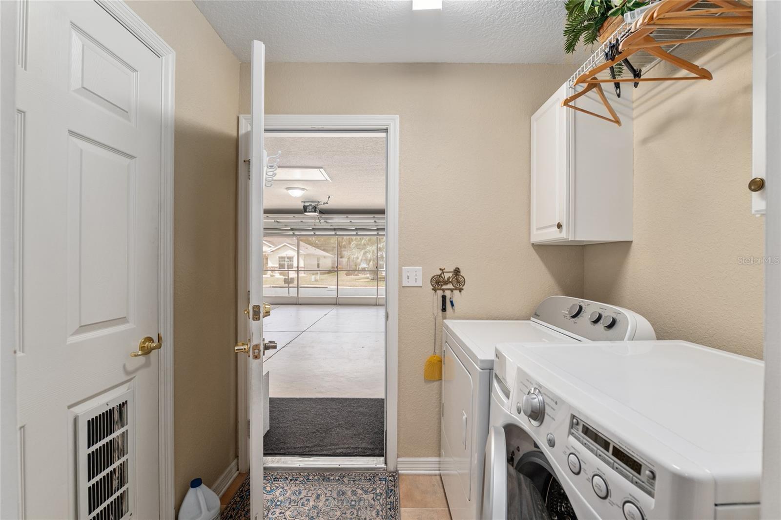 Image 31 of 32 For 9036 120th Loop