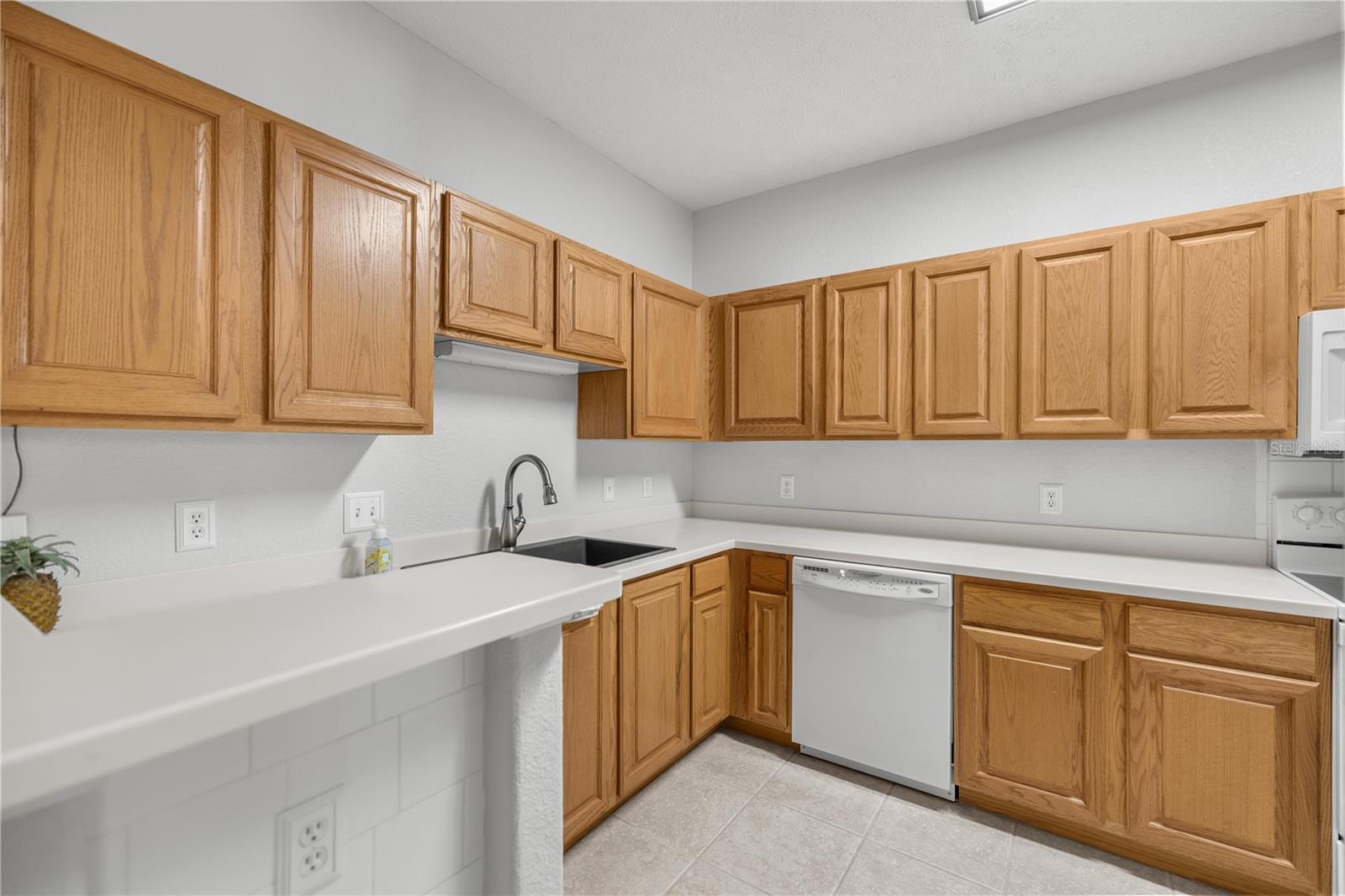 Image 7 of 29 For 231 28th Avenue 103