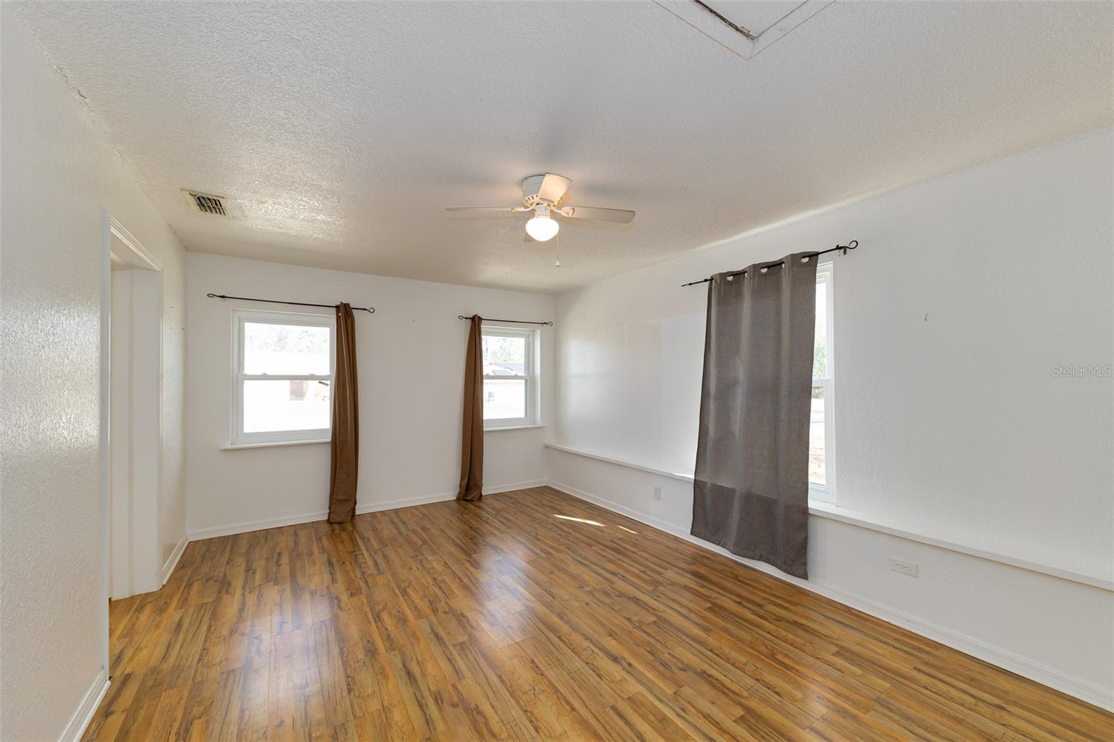 Image 20 of 22 For 9782 157th Lane