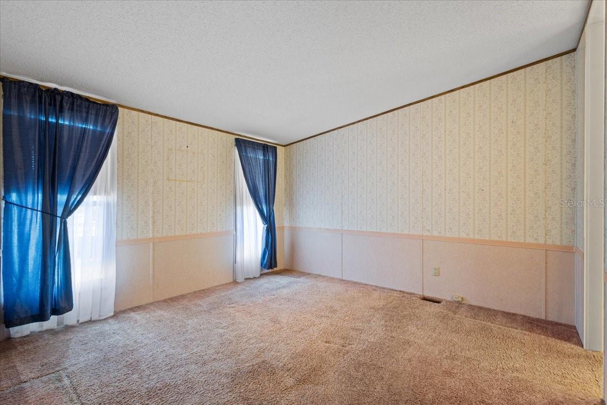 Image 15 of 40 For 14430 Levy Street