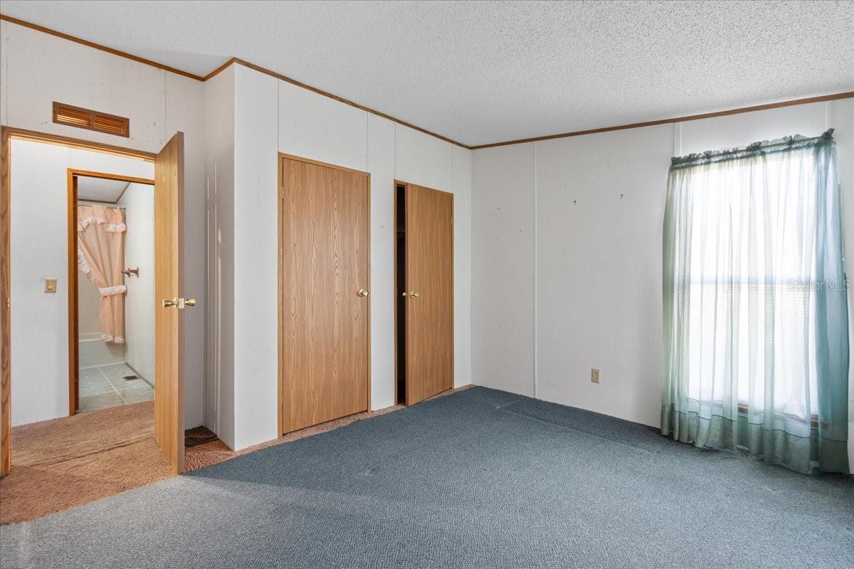 Image 21 of 40 For 14430 Levy Street