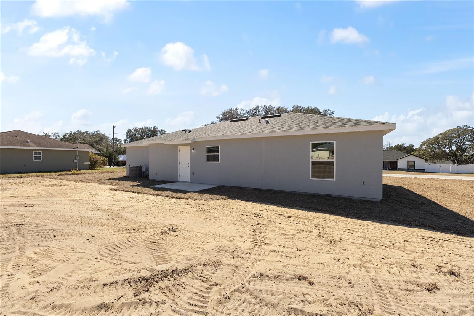 Image 32 of 48 For 35 Pine Radial