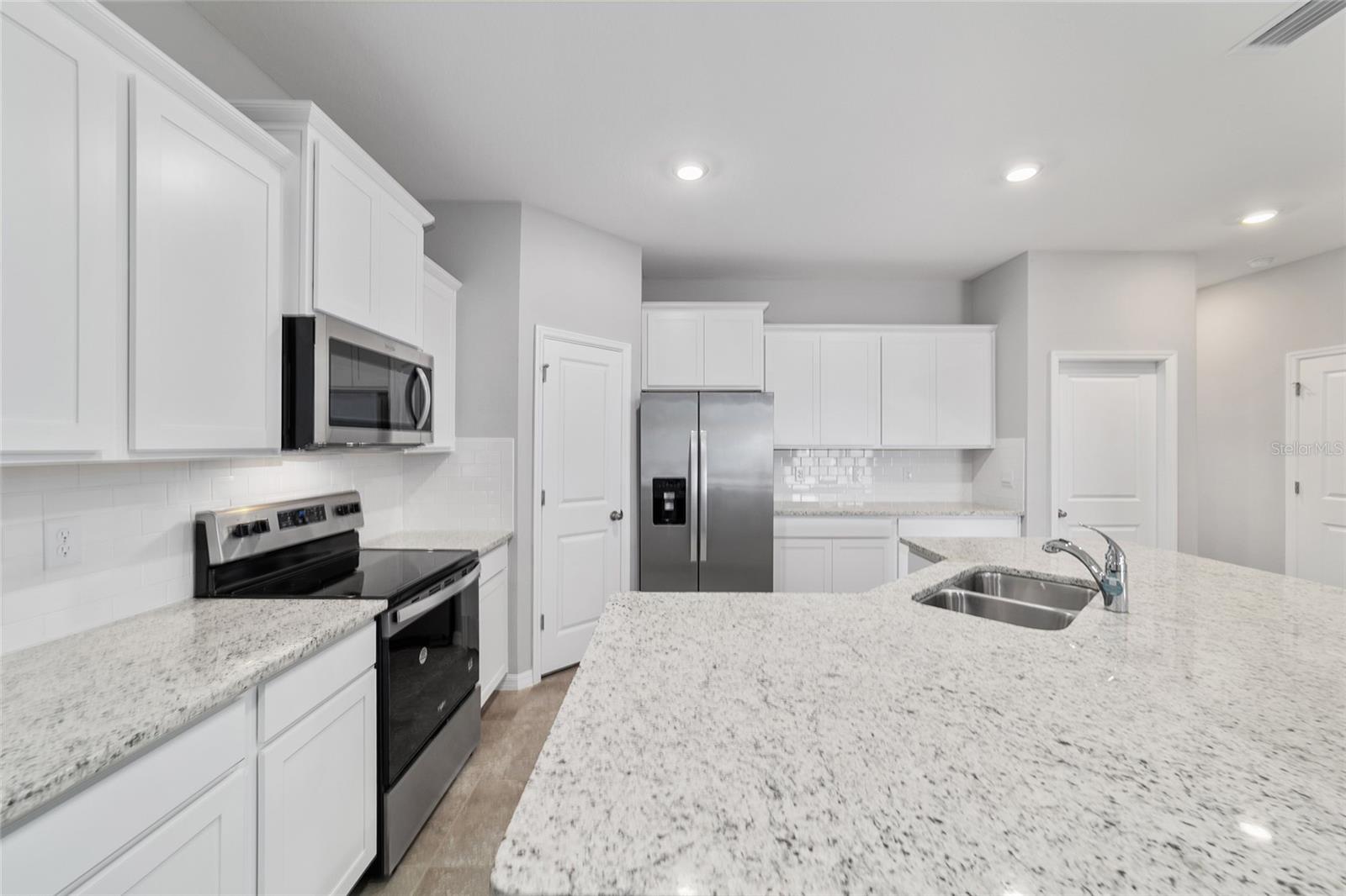 Image 18 of 79 For 5339 46th Lane Road