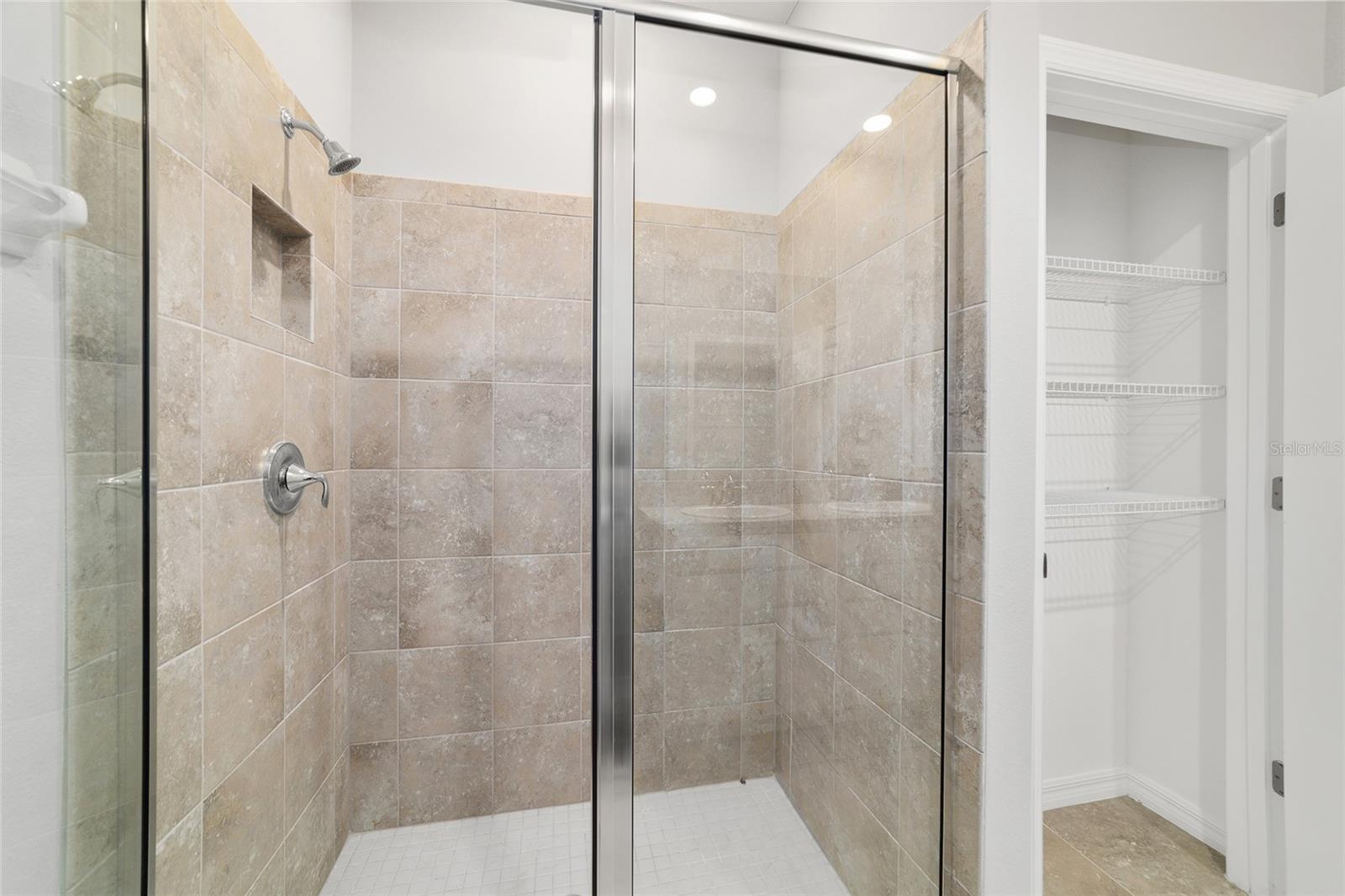 Image 29 of 79 For 5339 46th Lane Road