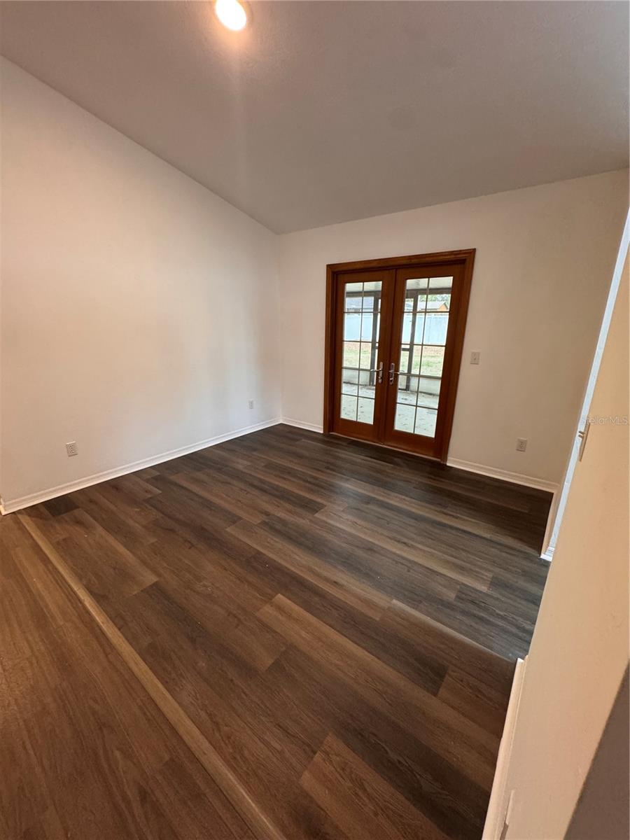 Image 14 of 69 For 4545 62nd Street