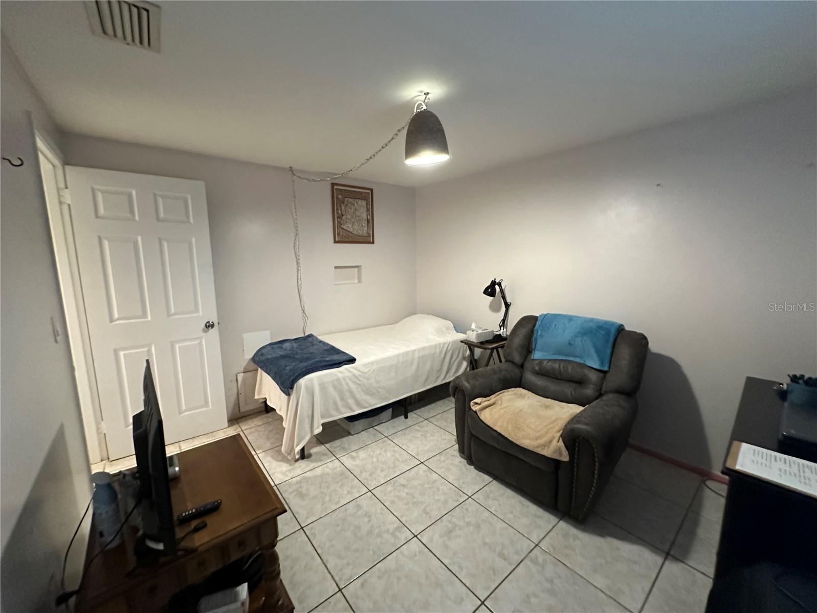 Image 11 of 18 For 4513 Grobe Street