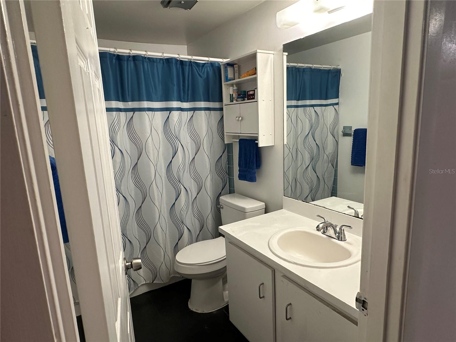 Image 12 of 18 For 4513 Grobe Street