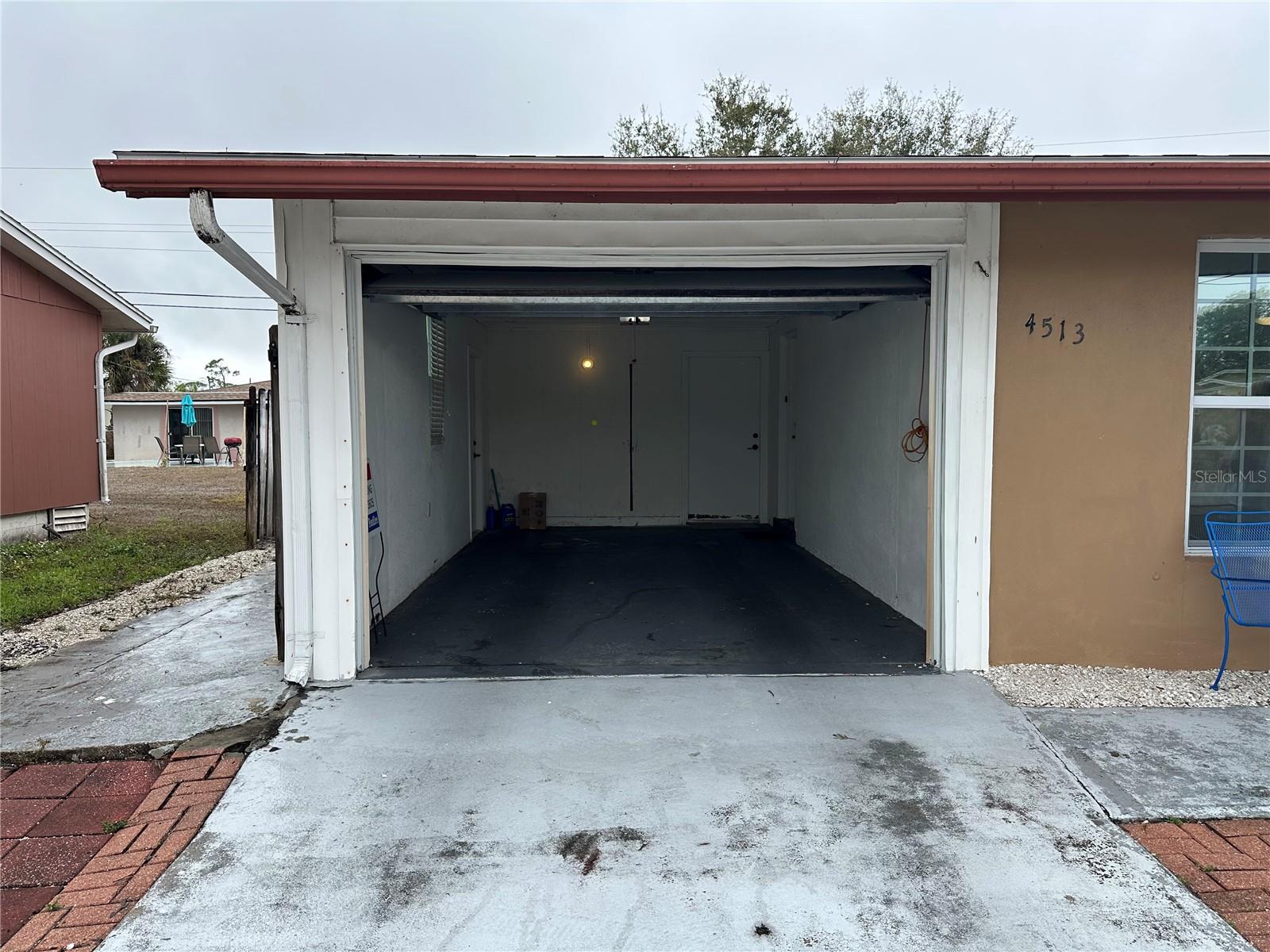 Image 2 of 18 For 4513 Grobe Street