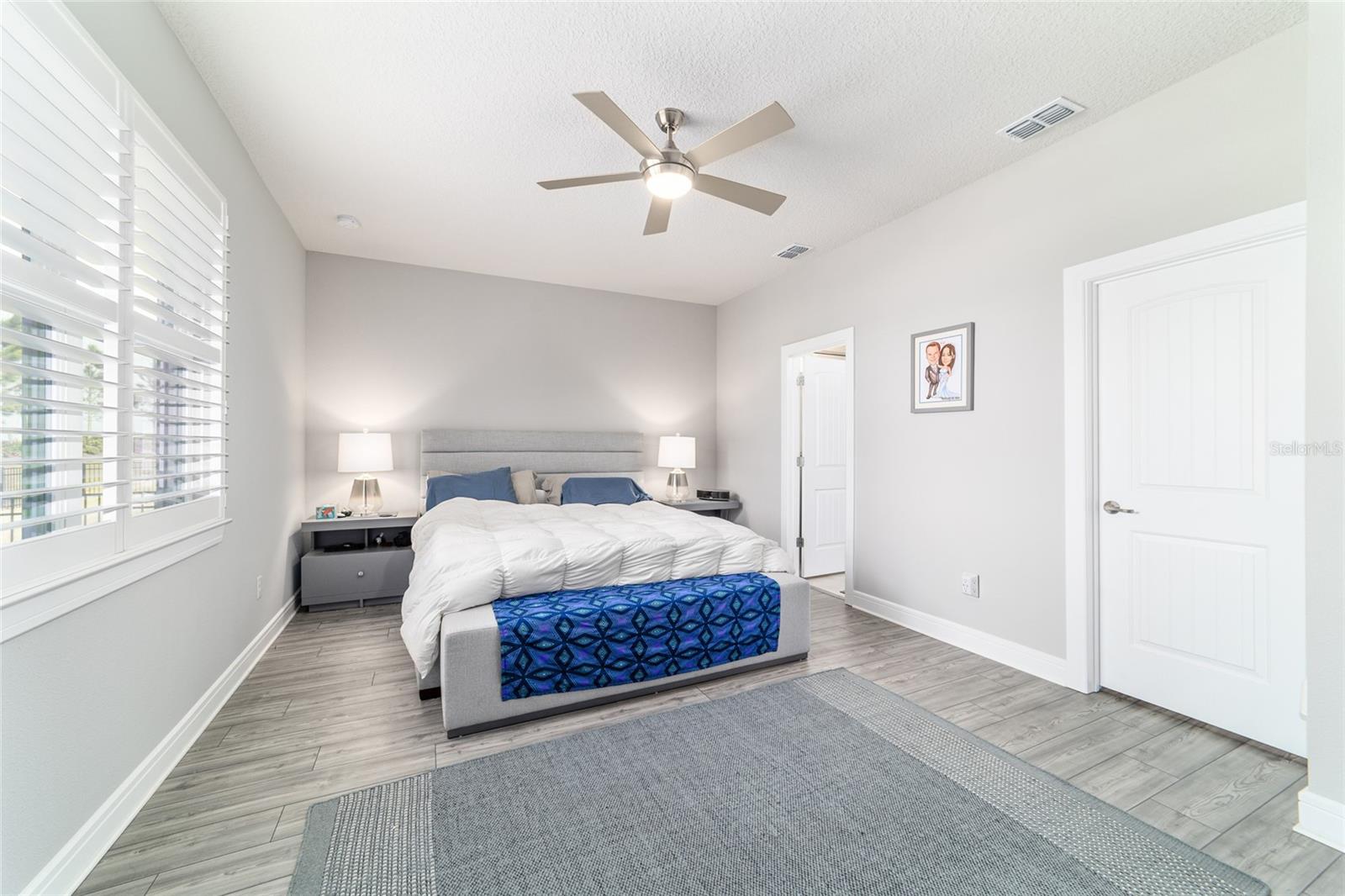 Image 23 of 62 For 9435 52nd Loop