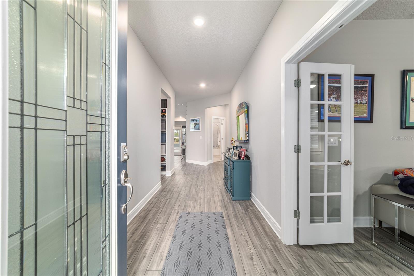 Image 6 of 62 For 9435 52nd Loop