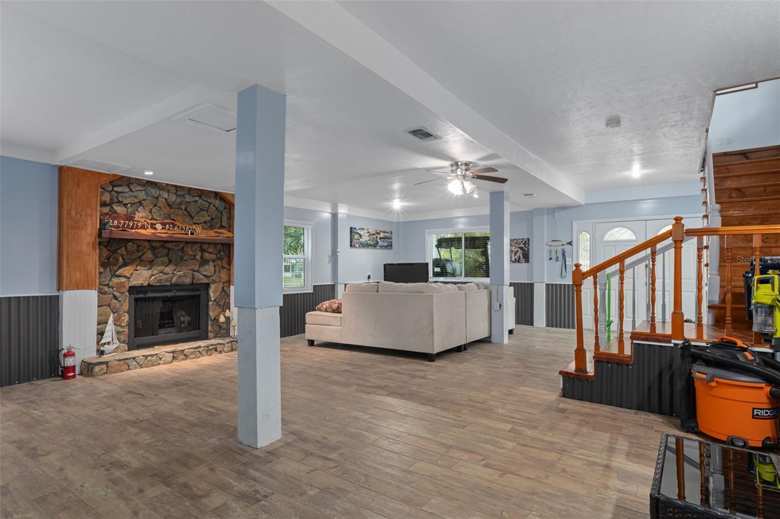 Image 21 of 51 For 5635 Park Hill Way