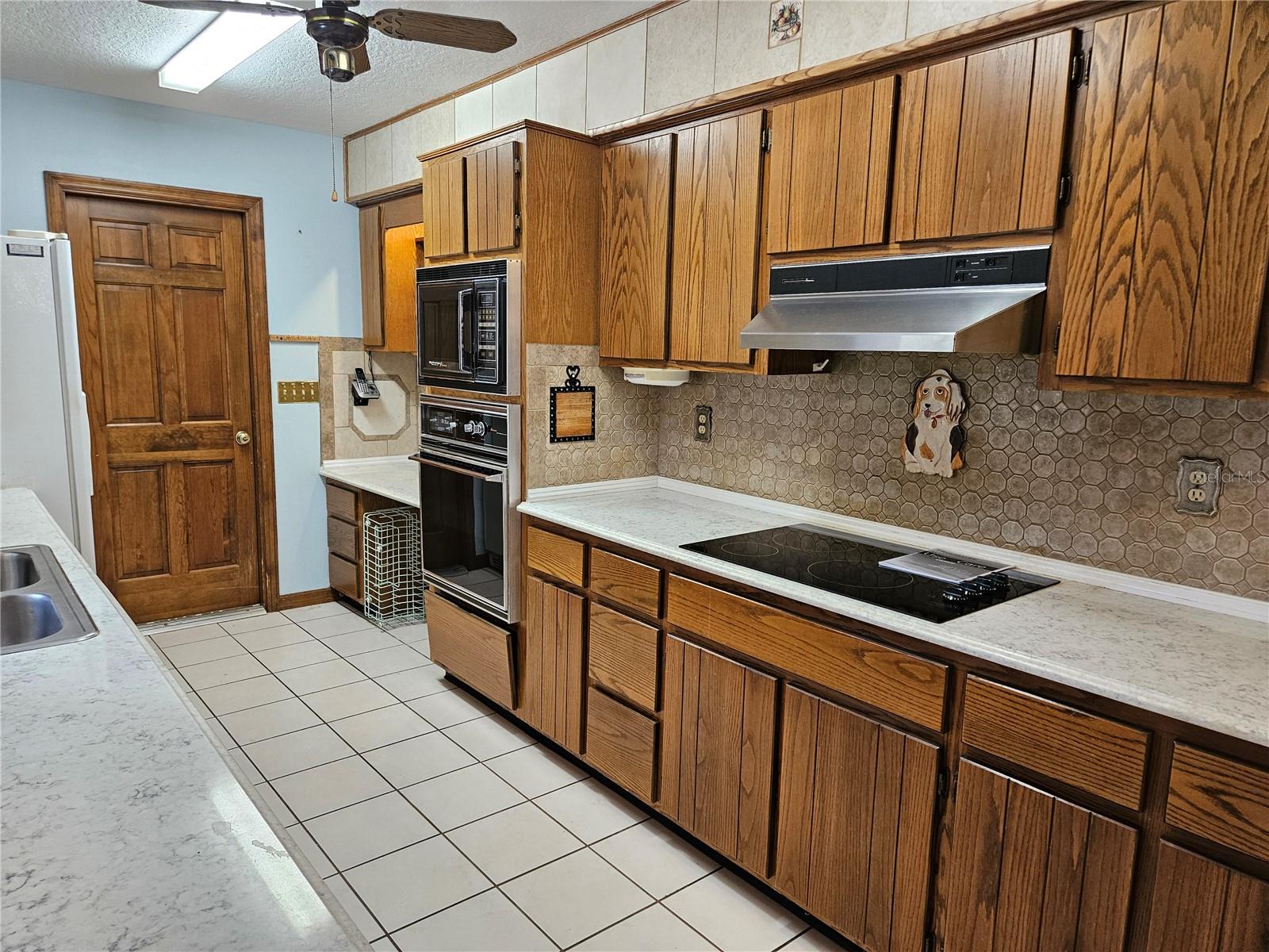 Image 21 of 28 For 1 Almond Pass