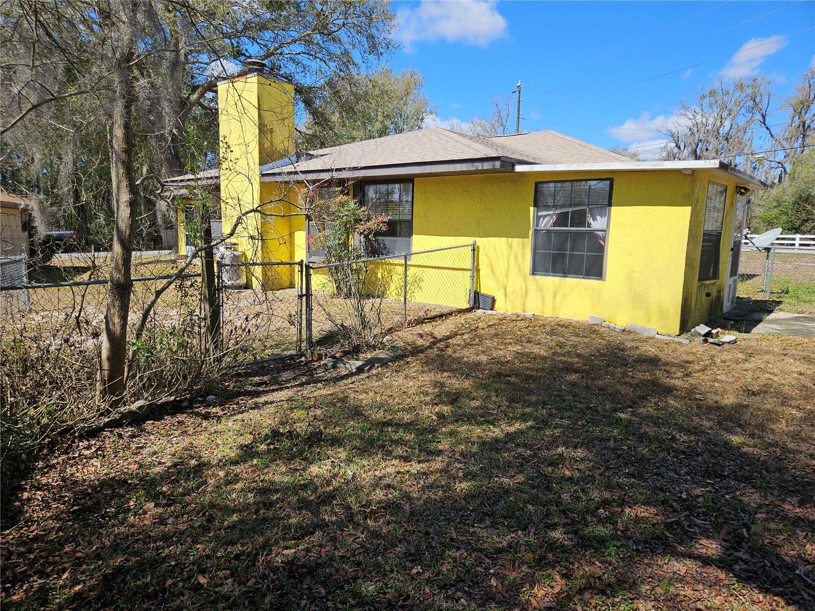 Image 4 of 28 For 1 Almond Pass