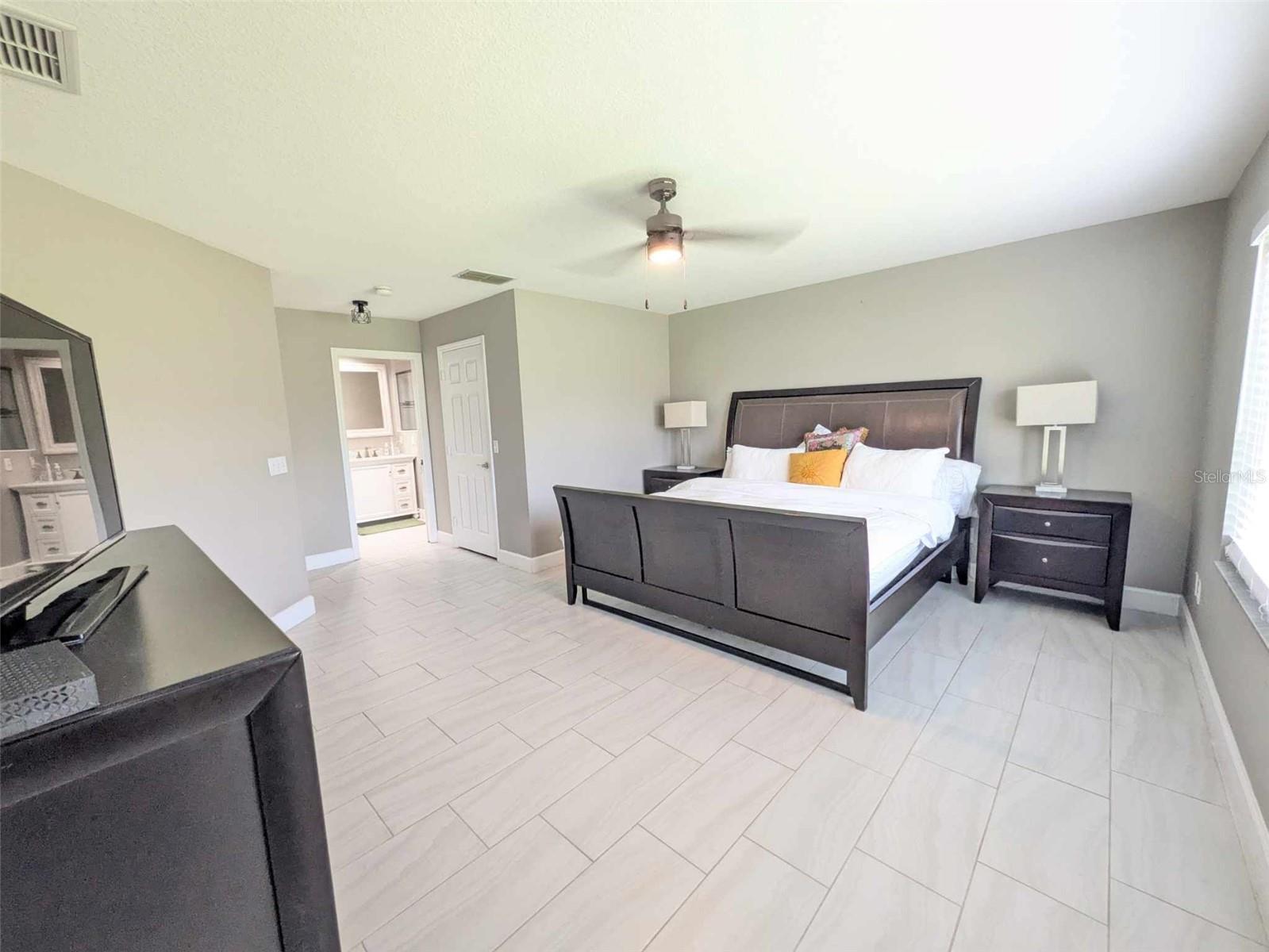 Image 12 of 14 For 9513 92nd Place Road