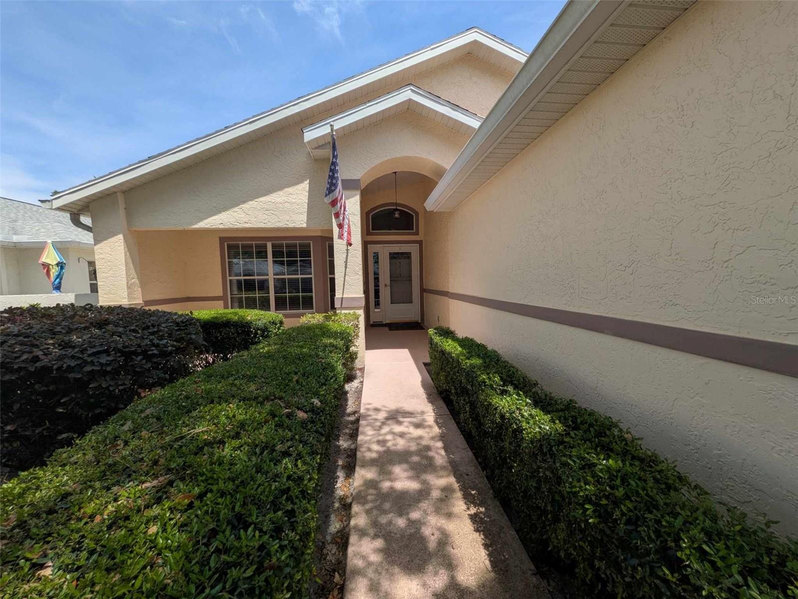 Image 2 of 14 For 9513 92nd Place Road