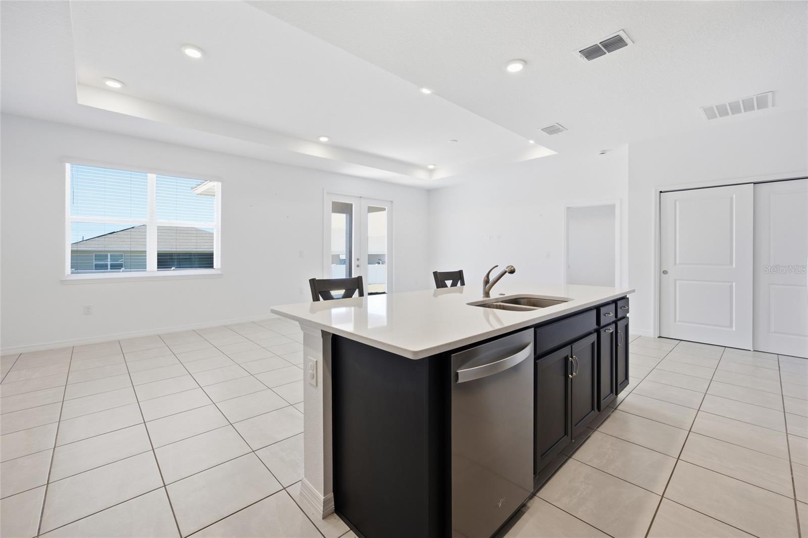 Image 13 of 48 For 6396 72nd Terrace