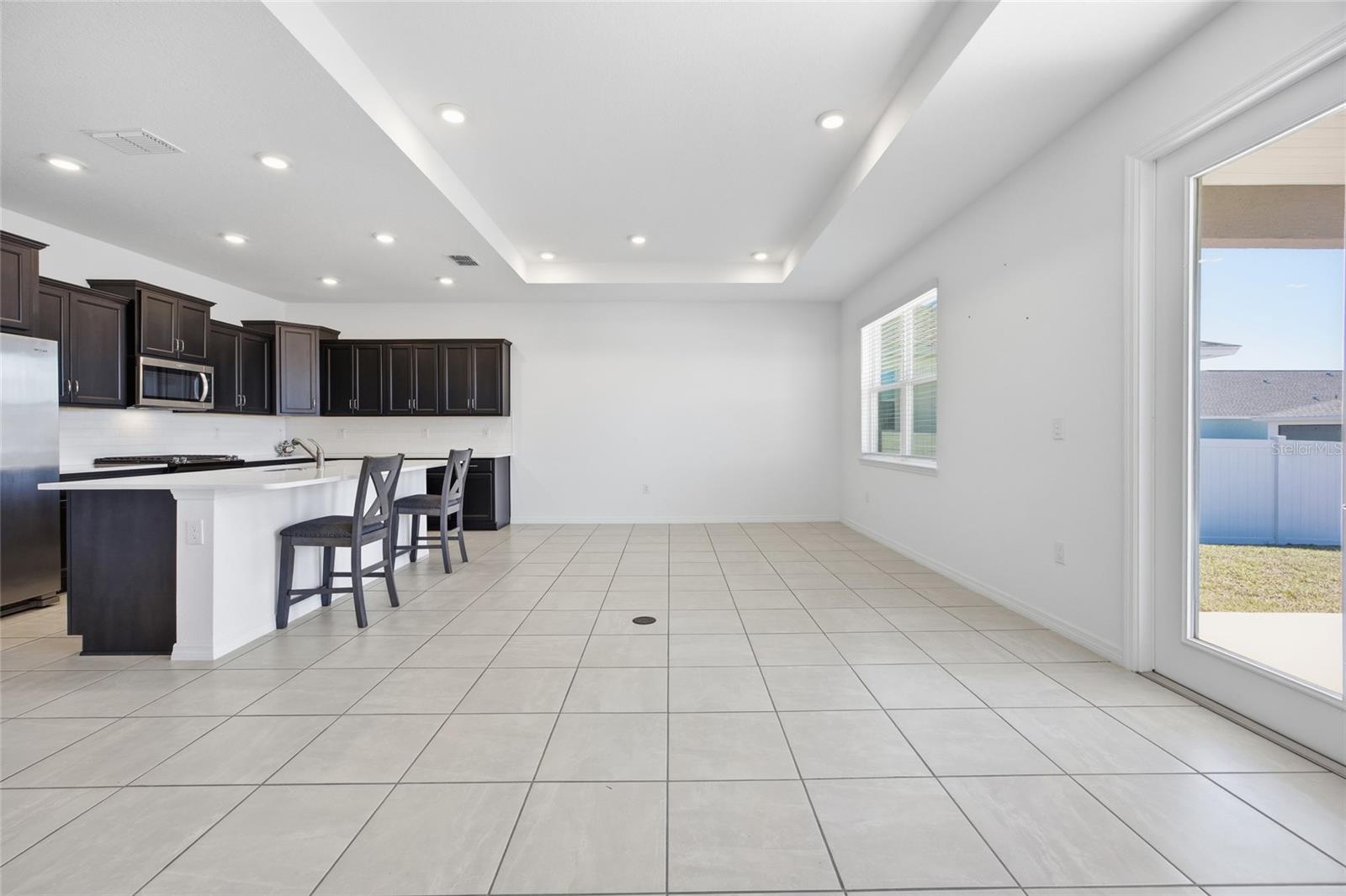 Image 19 of 48 For 6396 72nd Terrace