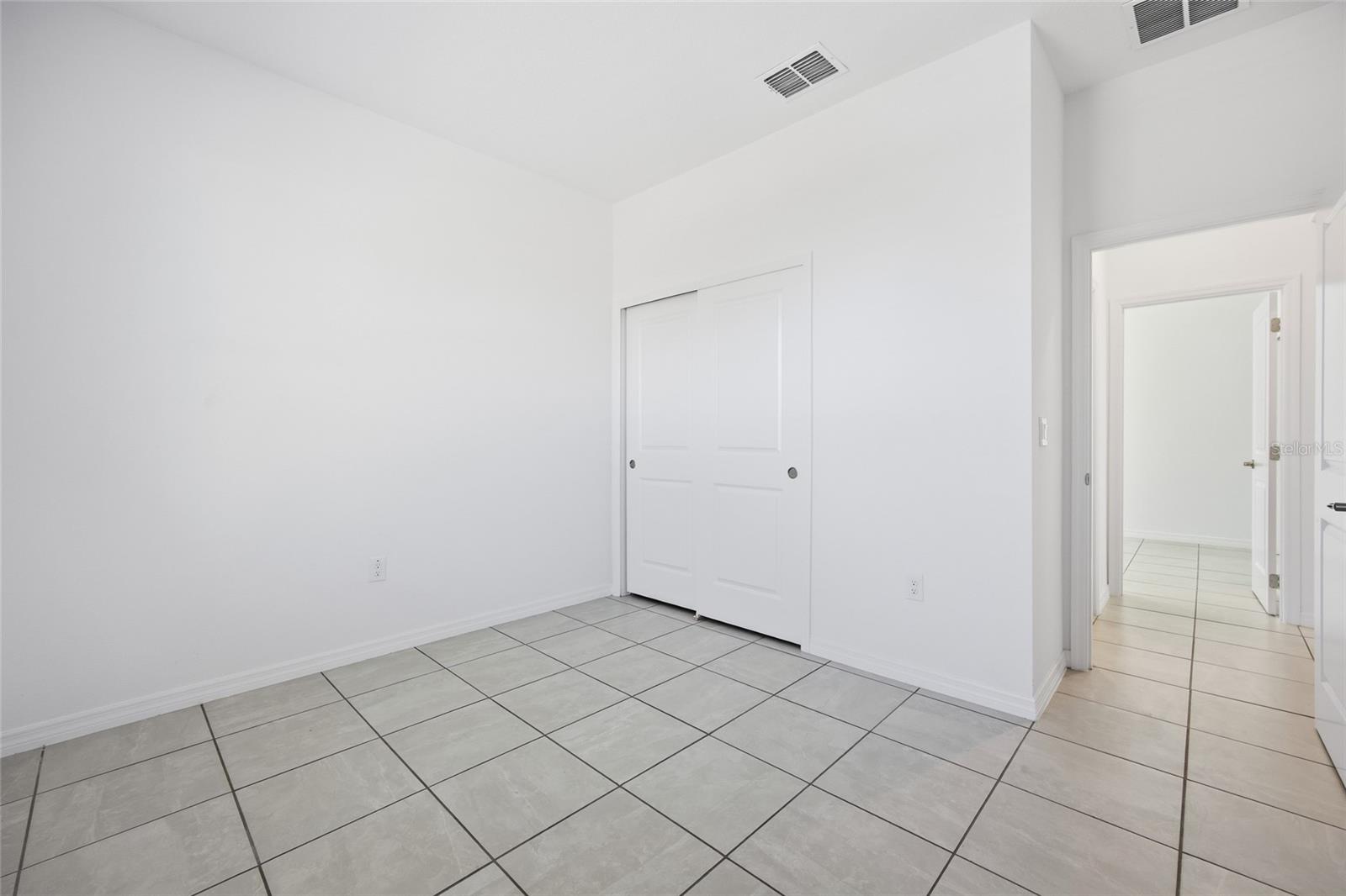 Image 21 of 48 For 6396 72nd Terrace