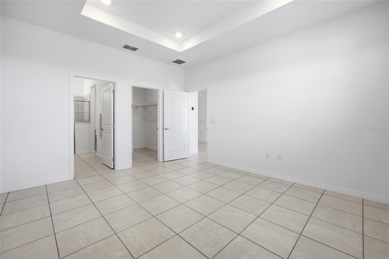 Image 26 of 48 For 6396 72nd Terrace