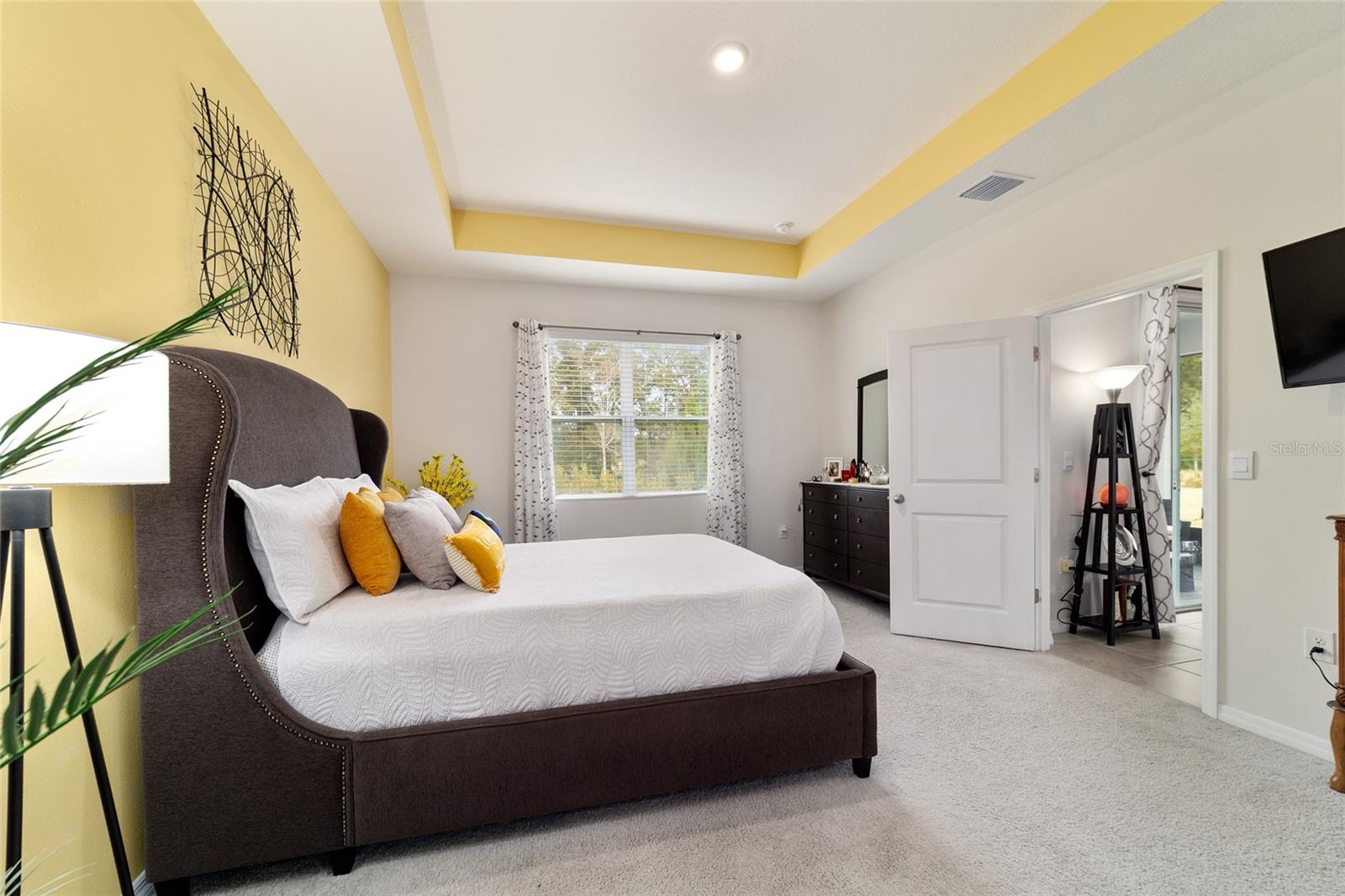 Image 33 of 77 For 5361 48th Place