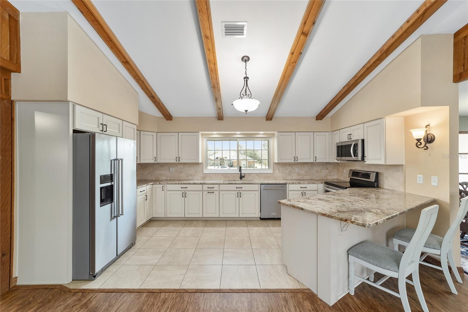 Image 11 of 51 For 5252 76th Court