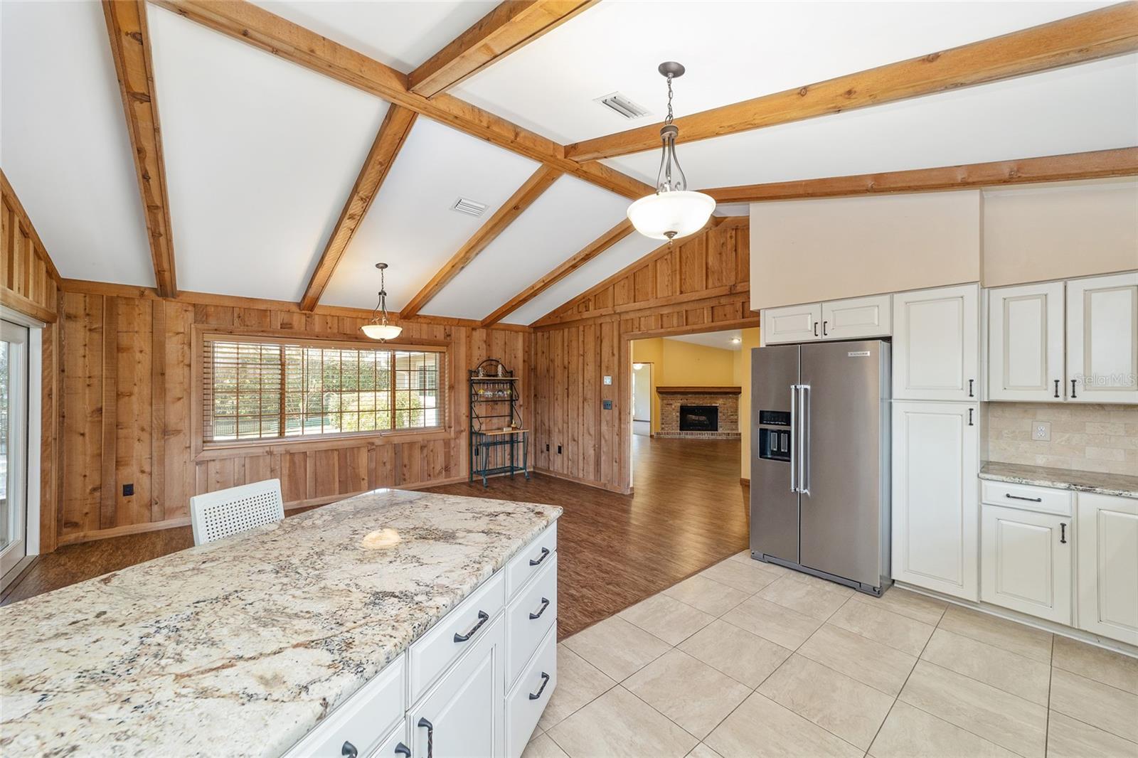 Image 13 of 51 For 5252 76th Court