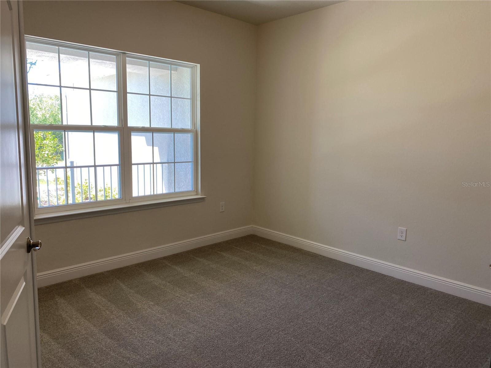 Image 8 of 9 For 6360 Dalewood Circle