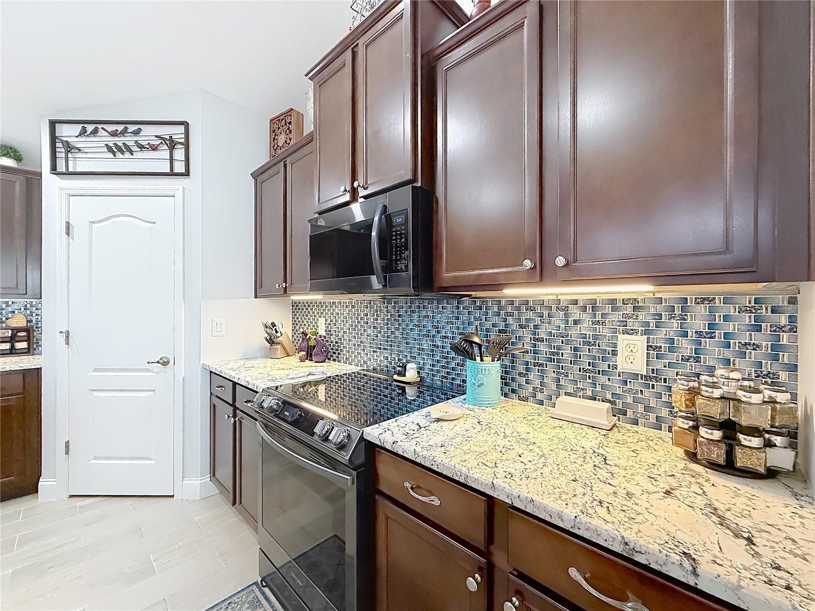 Image 13 of 63 For 9910 55th Avenue Road