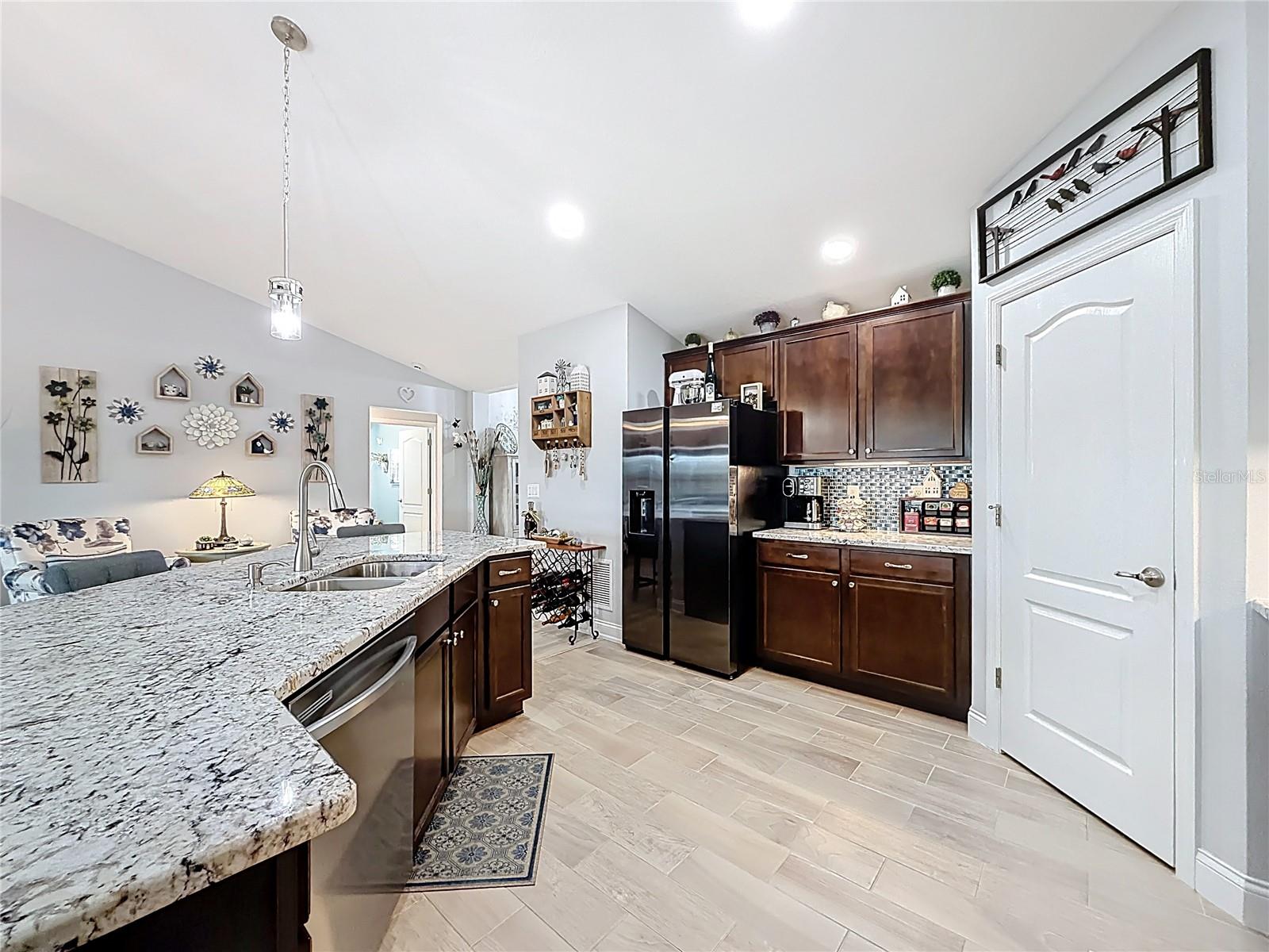 Image 14 of 63 For 9910 55th Avenue Road