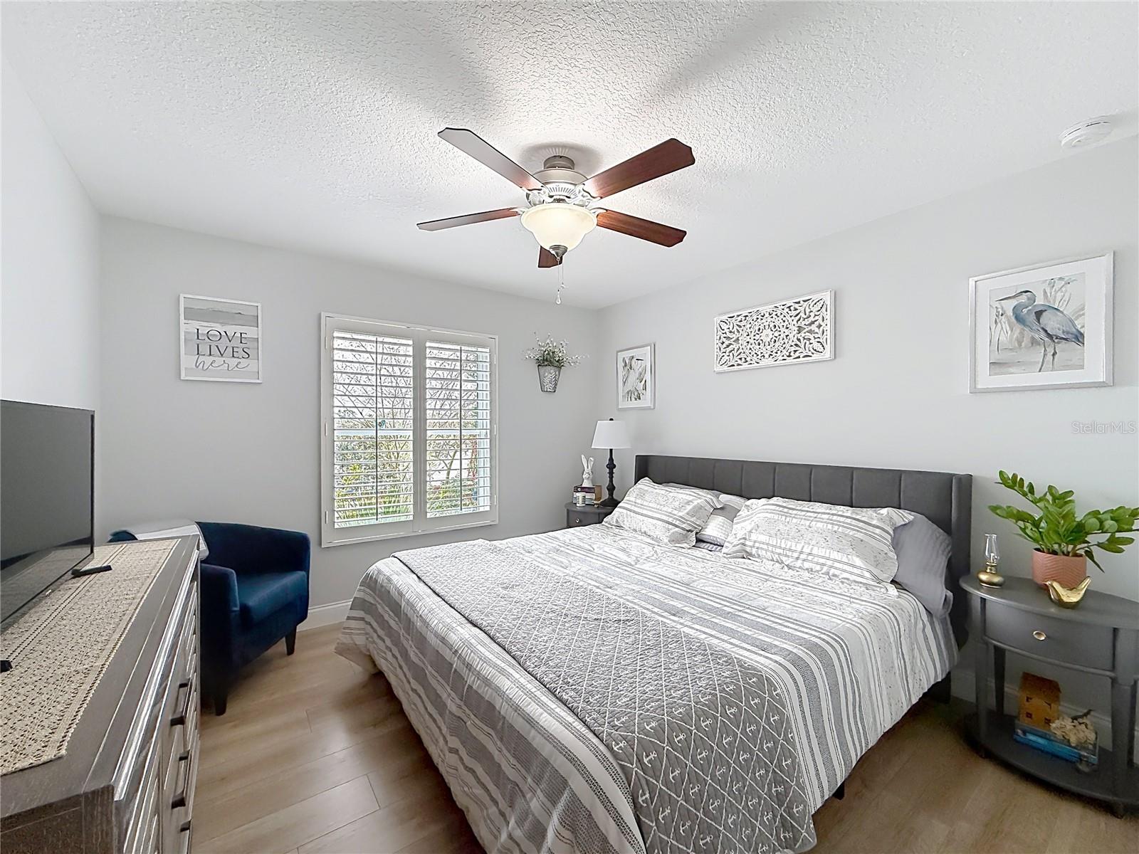 Image 28 of 63 For 9910 55th Avenue Road