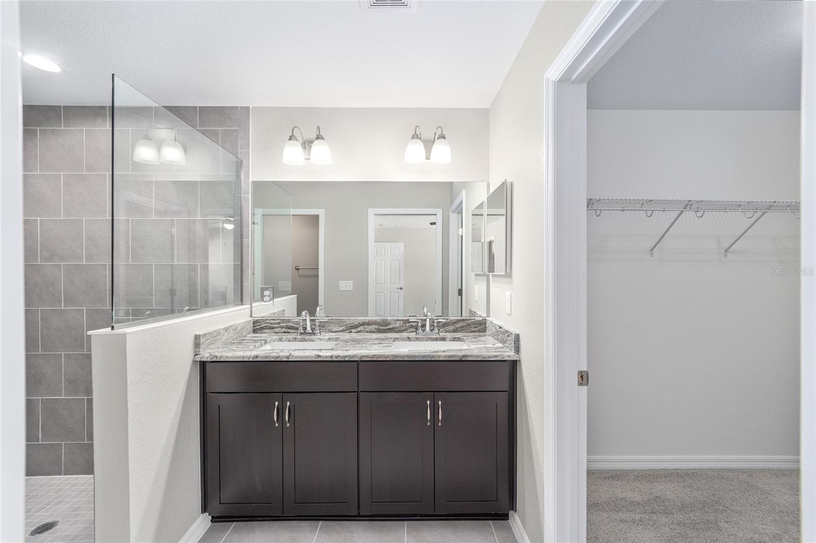 Image 10 of 28 For 8121 202nd Terrace