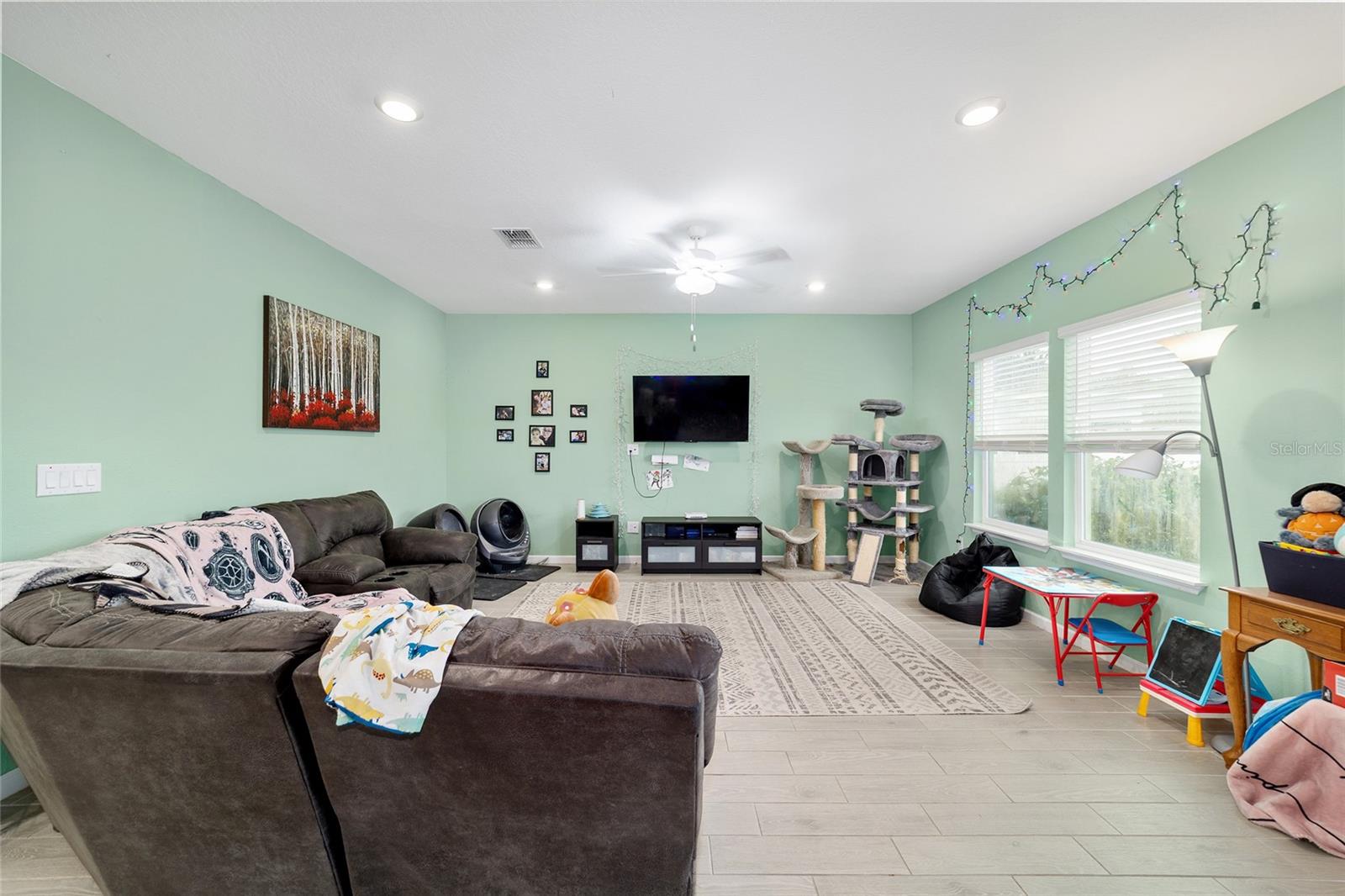 Image 11 of 48 For 1830 44th Court Road