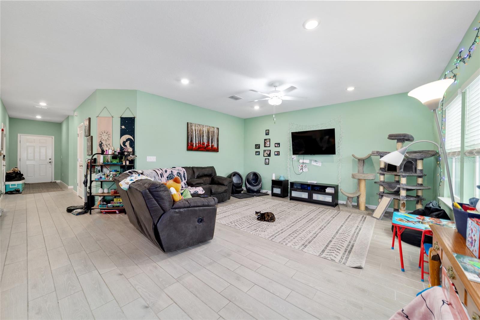 Image 12 of 48 For 1830 44th Court Road