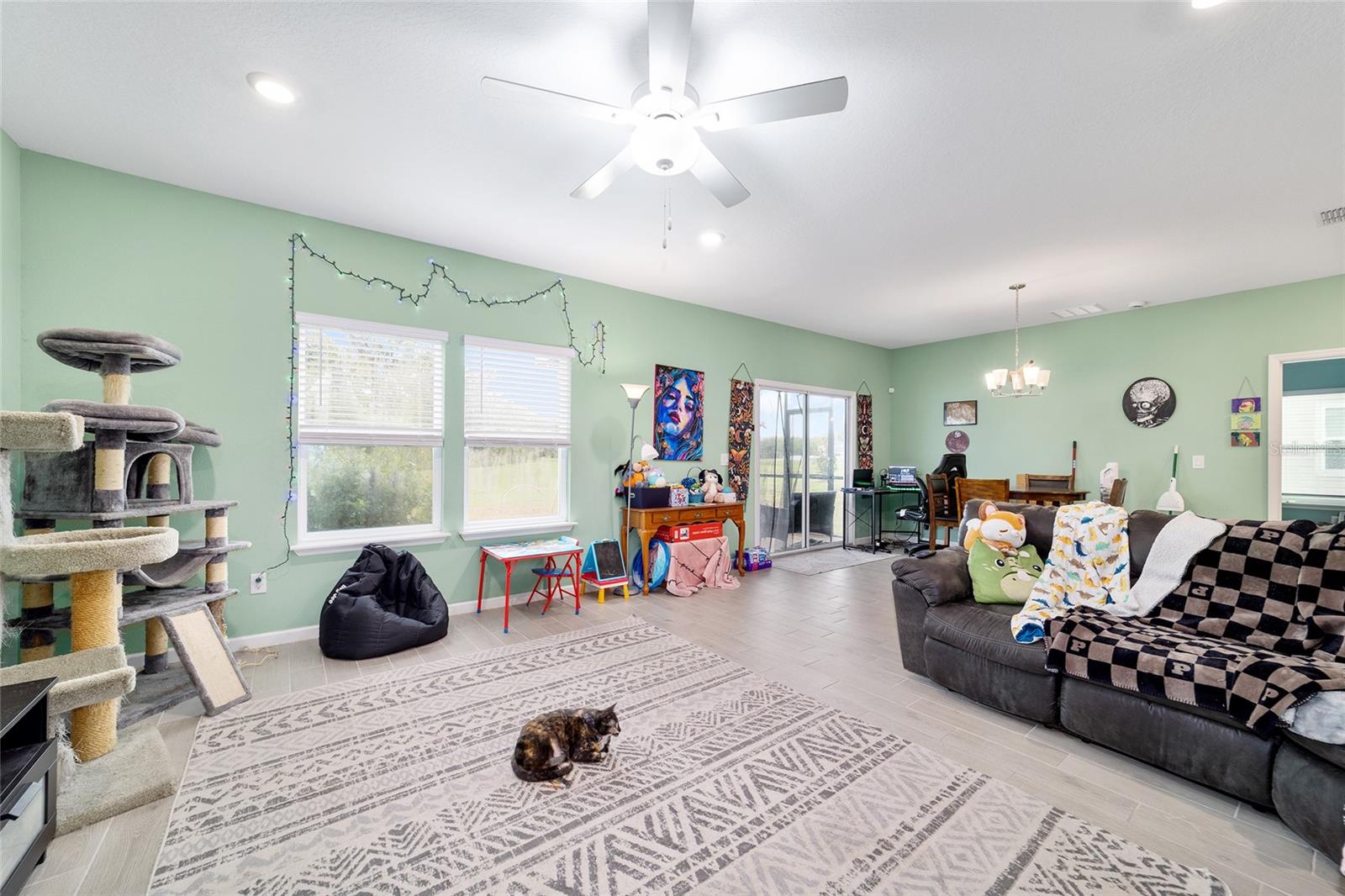 Image 17 of 48 For 1830 44th Court Road