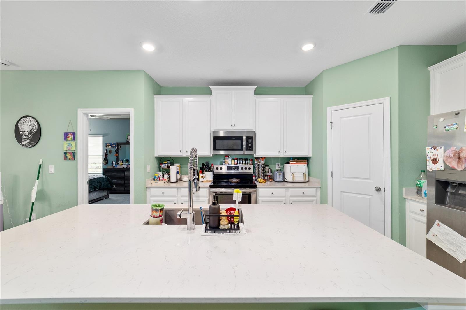 Image 24 of 48 For 1830 44th Court Road