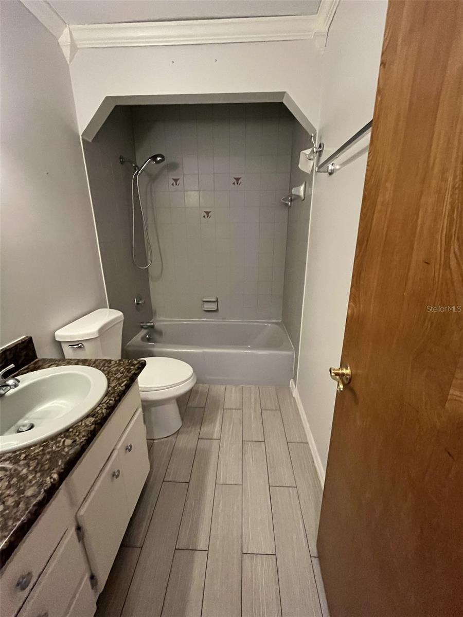 Image 12 of 28 For 1 Cherry Lane