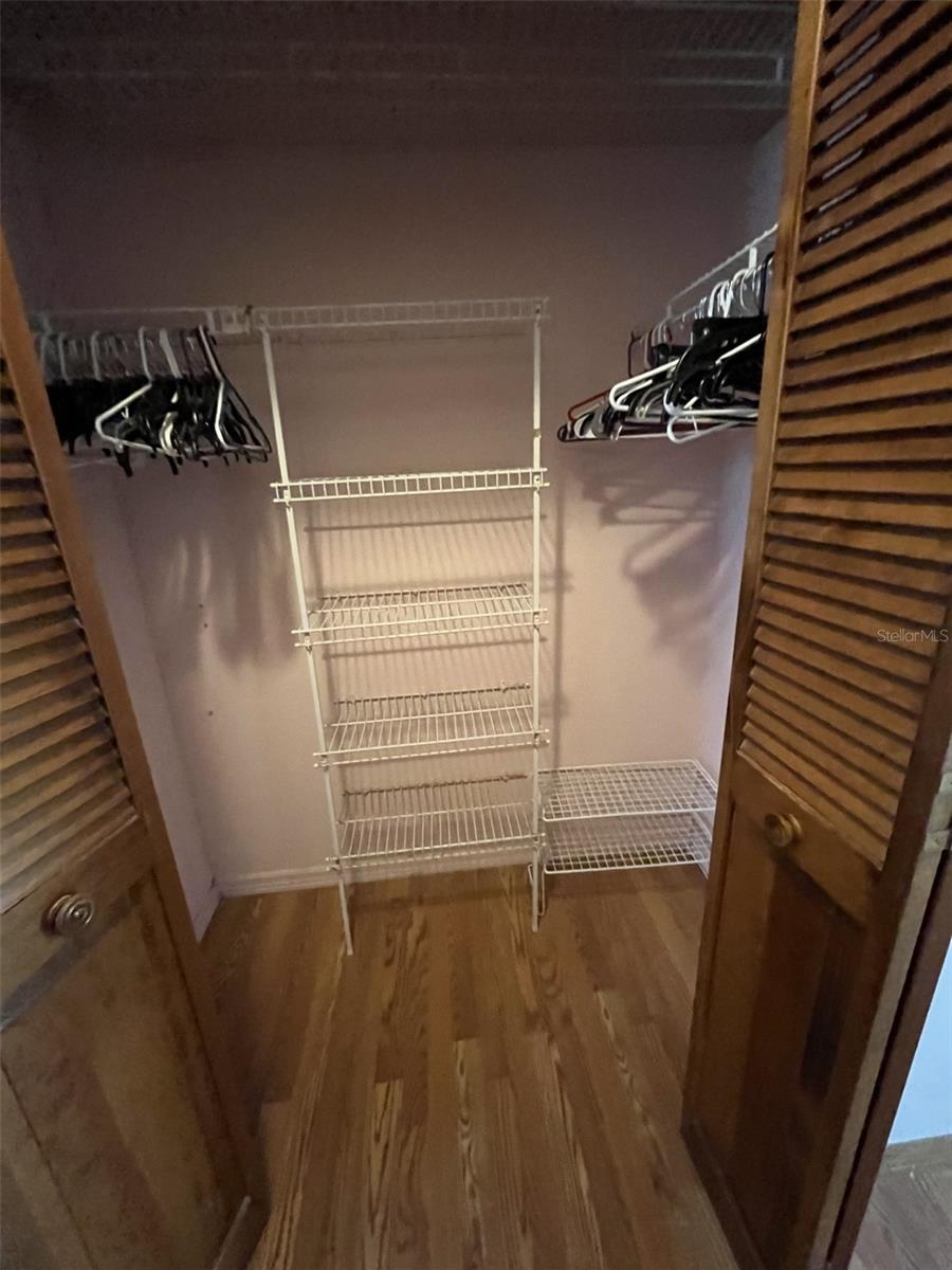 Image 18 of 28 For 1 Cherry Lane