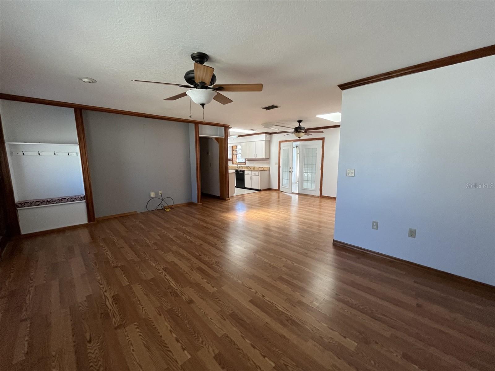 Image 5 of 28 For 1 Cherry Lane