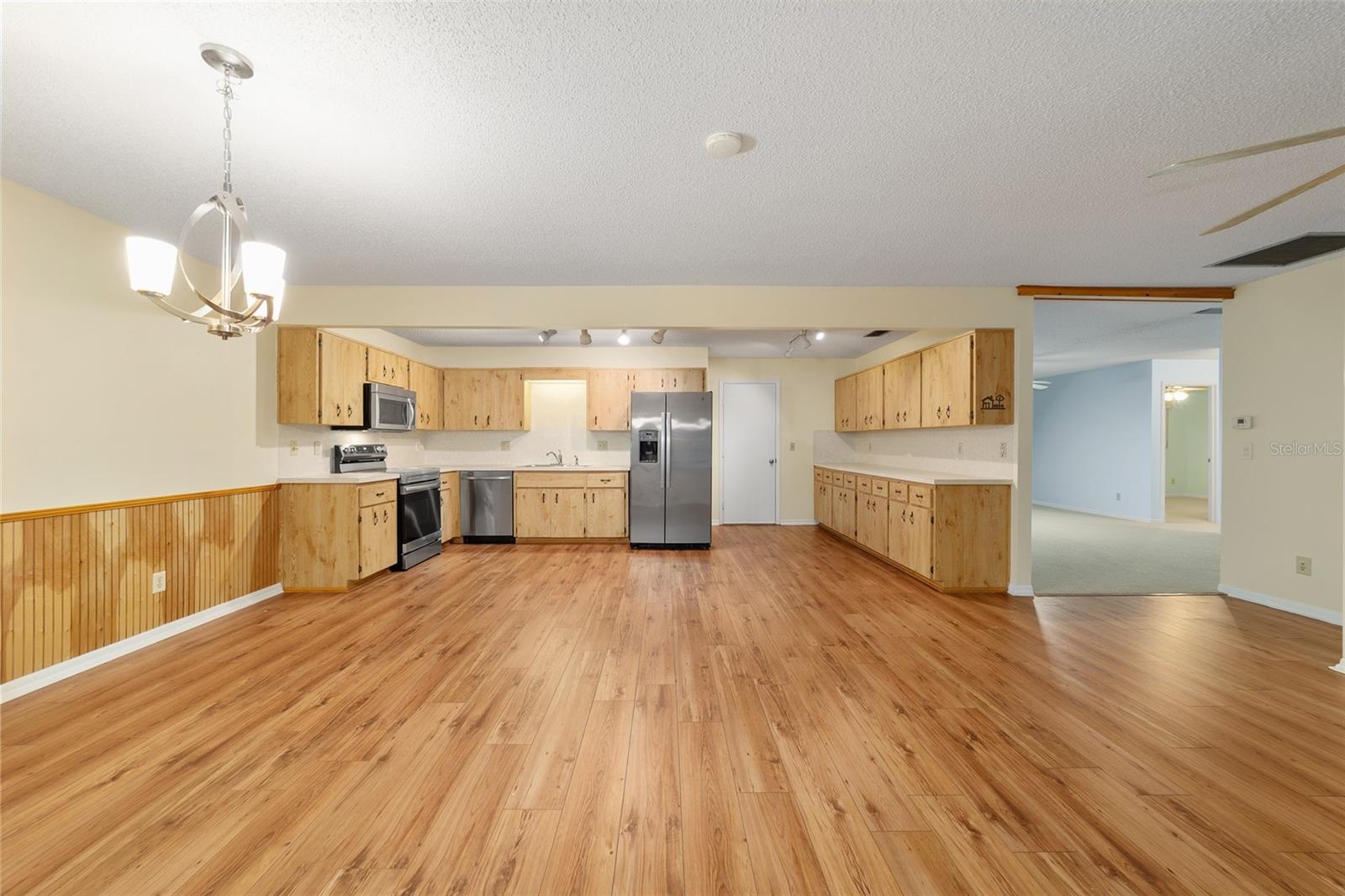 Image 13 of 42 For 8890 96th Street B