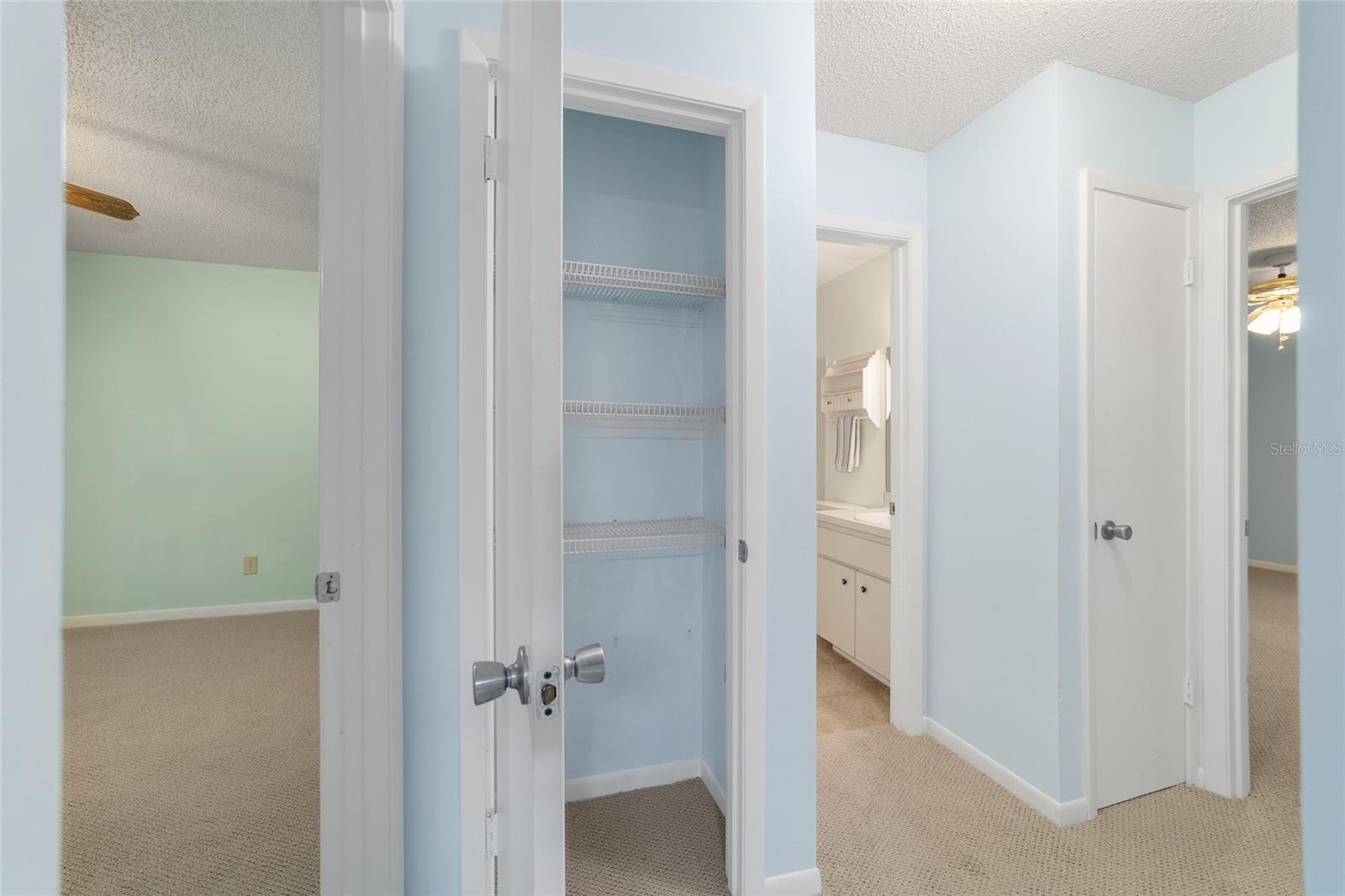 Image 21 of 42 For 8890 96th Street B