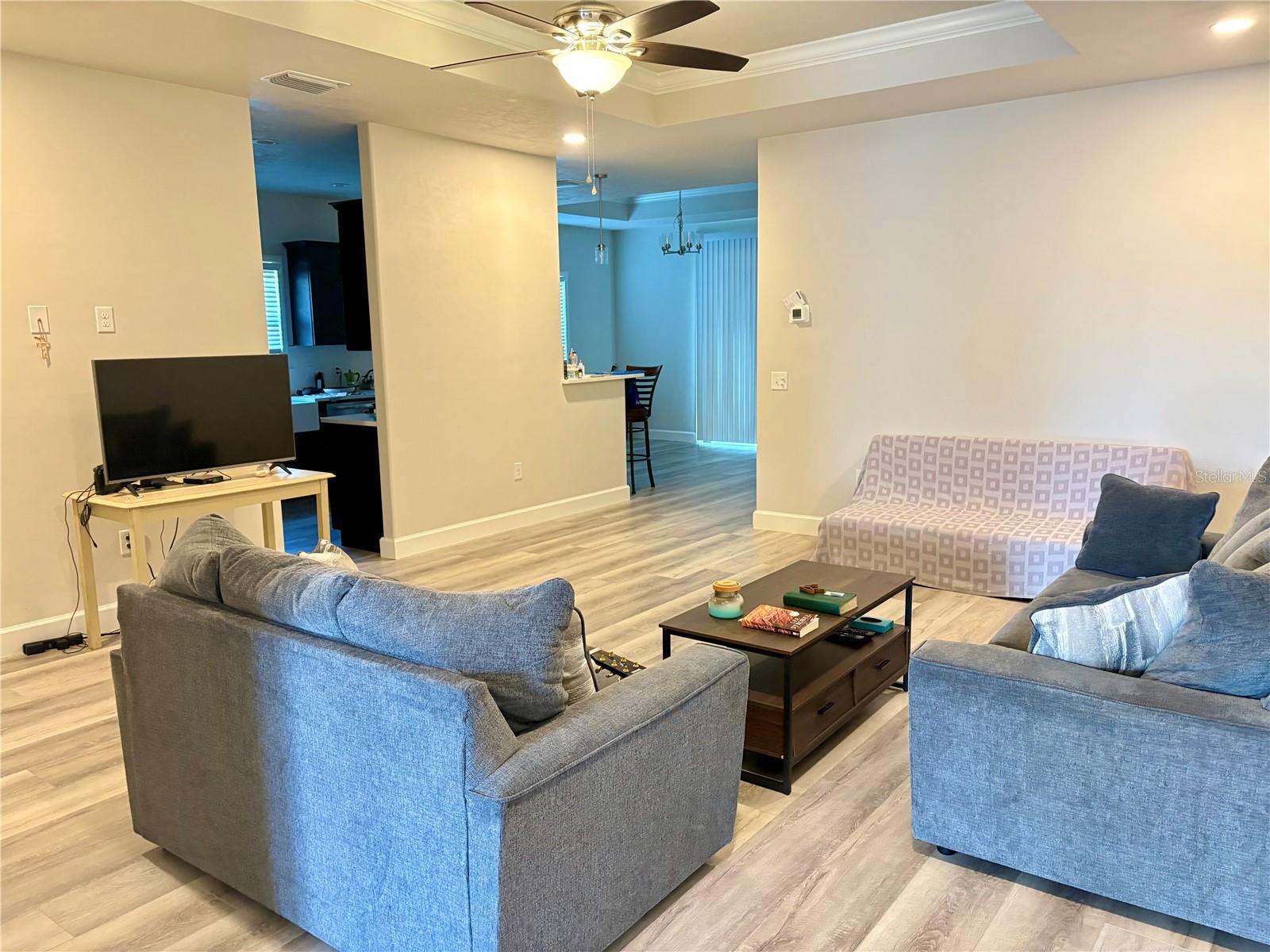 Image 10 of 22 For 6737 13th Lane