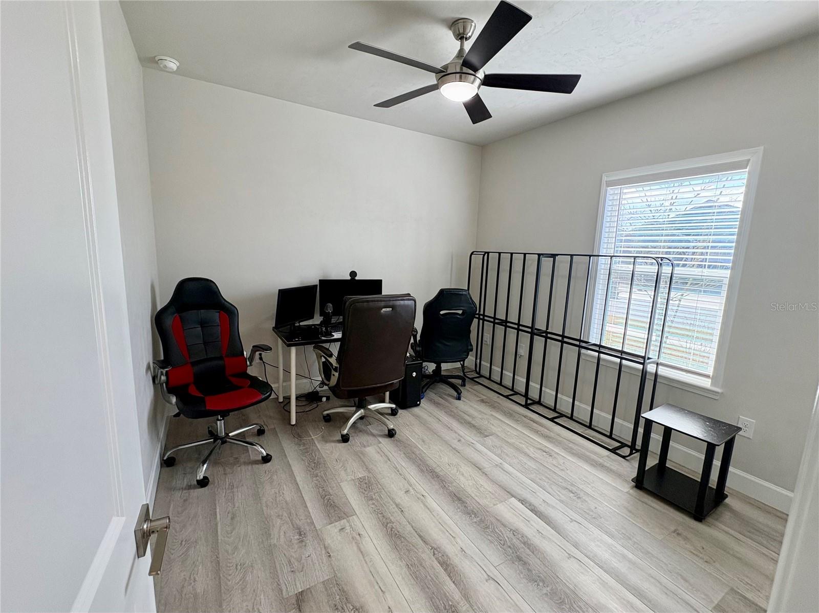 Image 6 of 22 For 6737 13th Lane