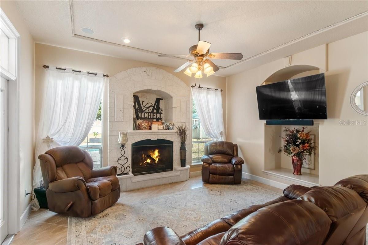 Image 12 of 48 For 6405 10th Street