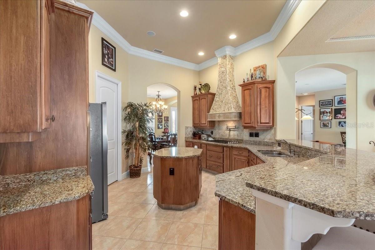 Image 14 of 48 For 6405 10th Street