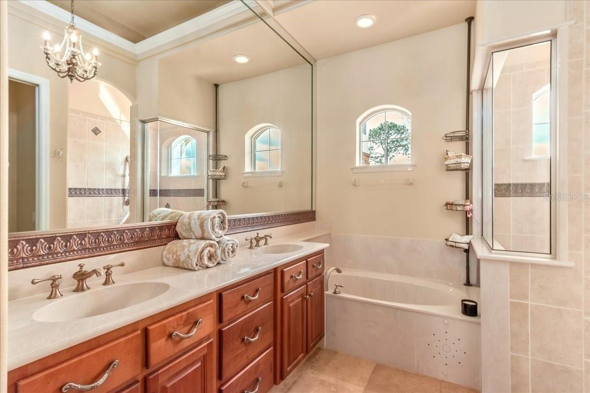 Image 21 of 48 For 6405 10th Street